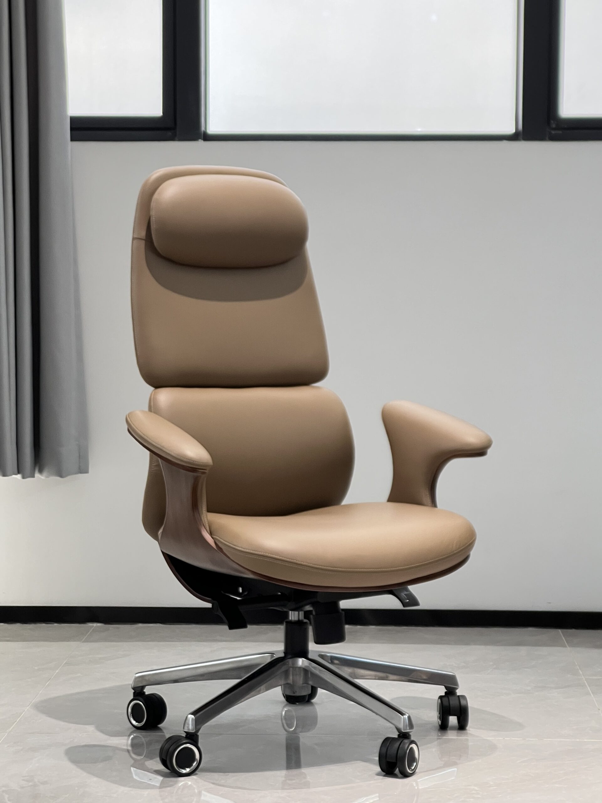Cashew Chair